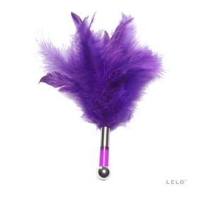 LELO Tantra Feather Teaser